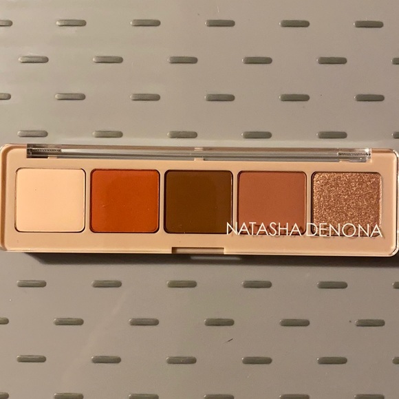 Natasha Denona Peak eyeshadow palette - Picture 1 of 2